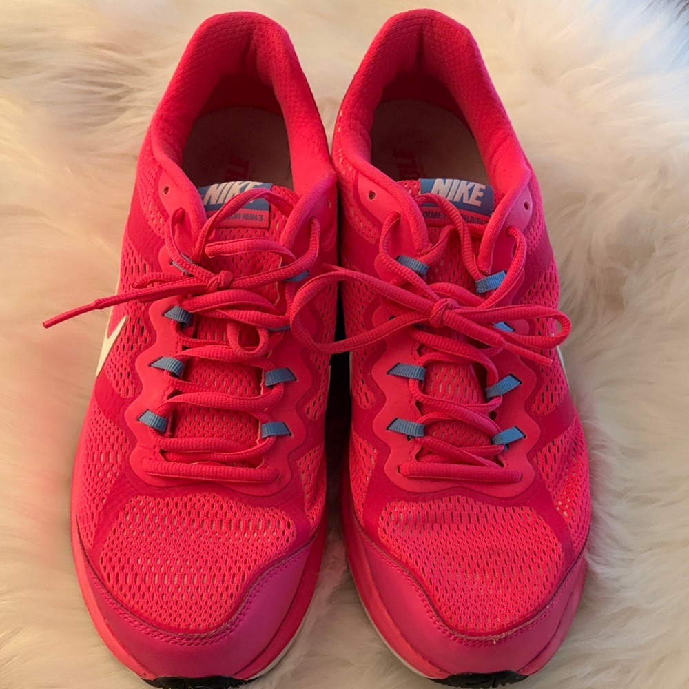 Nike Women's Pink Running Shoes